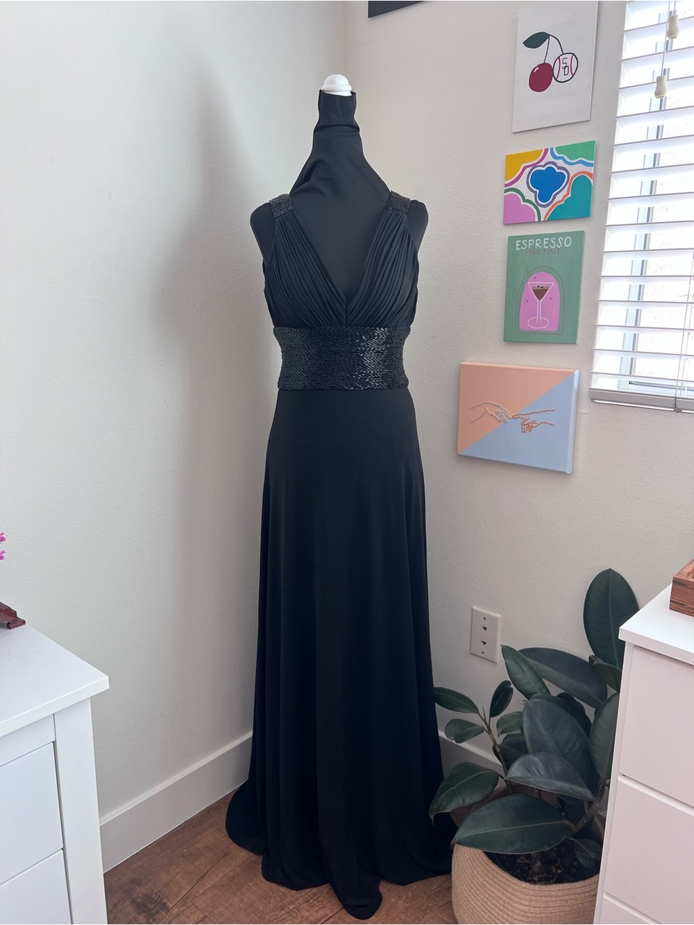 JS Boutique Black Beaded Empire Waist Evening Gown – Pleated V-Neck Formal Maxi